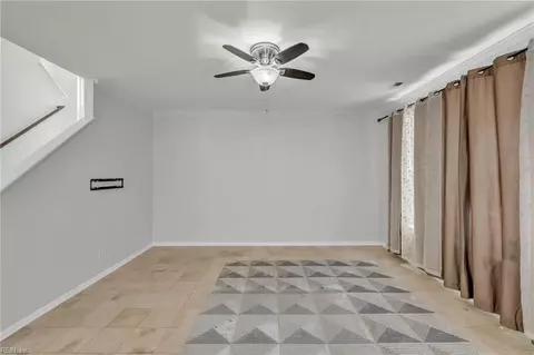 Living - 303 Cheeseman Rd, Williamsburg, VA 23185 photo 1 of 3