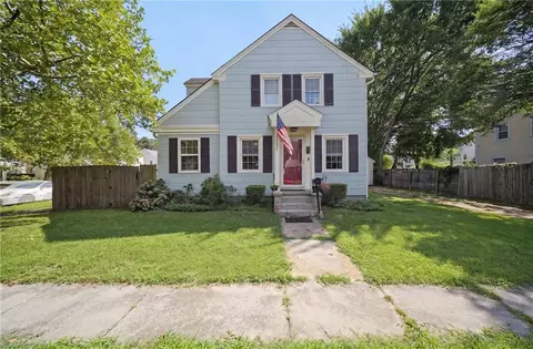 38 Channing Ave, Portsmouth, VA 23702
