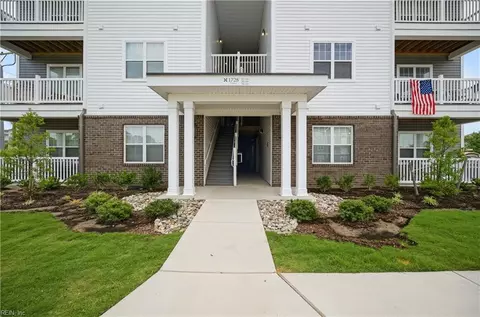 1728 Vankar Dr #104, Virginia Beach, VA 23456