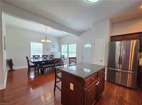24 Moss Ave, Hampton, VA 23669 photo 10