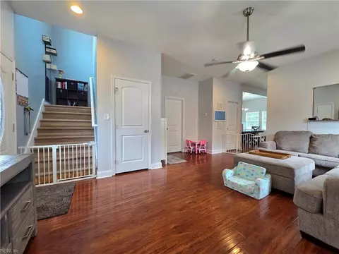24 Moss Ave, Hampton, VA 23669 photo 15
