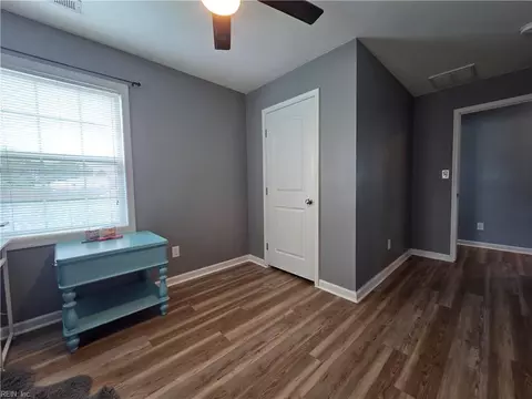 24 Moss Ave, Hampton, VA 23669 photo 29