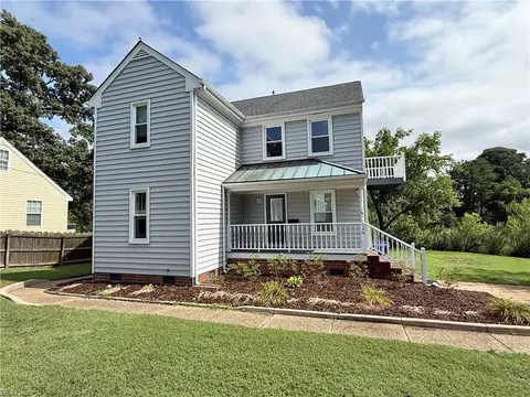 124 And 126 Bruce Pl, Portsmouth, VA 23707