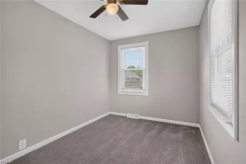 Bedroom - 435 Rogers Ave, Hampton, VA 23664 photo 4 of 8