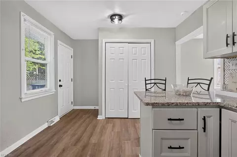 Entry Way - 435 Rogers Ave, Hampton, VA 23664 photo 1 of 2
