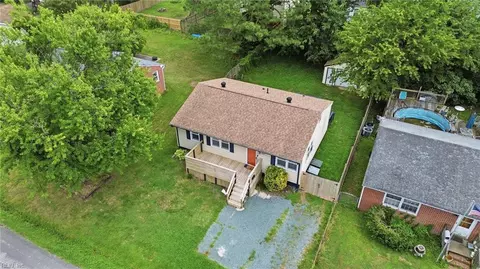 View/Area - 435 Rogers Ave, Hampton, VA 23664 photo 4 of 4