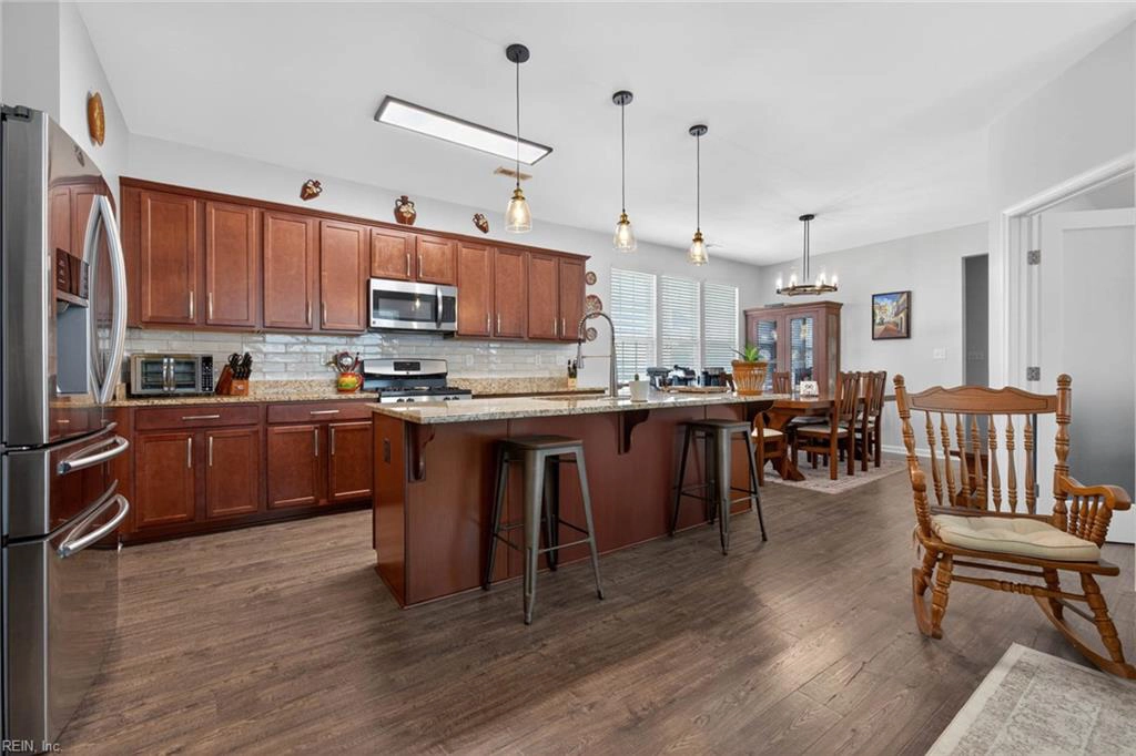Kitchen - 513 Simpson Ln, Chesapeake, VA 23323 photo 1 of 2