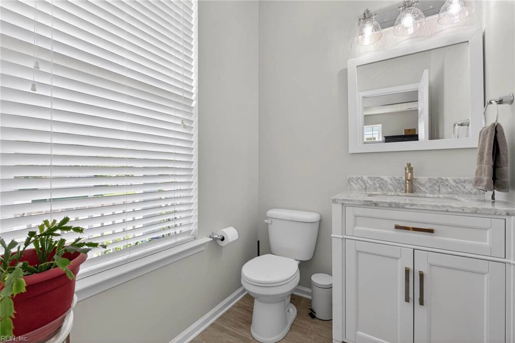 Bath - 513 Simpson Ln, Chesapeake, VA 23323 photo 1 of 3