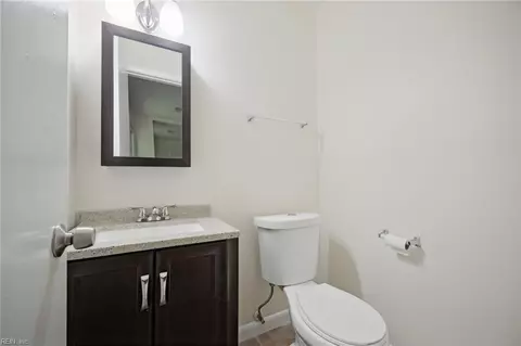 Bath - 7416 Davidson St, Norfolk, VA 23513 photo 2 of 2