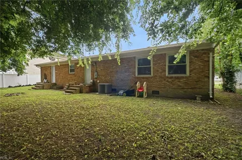 Exterior - 7416 Davidson St, Norfolk, VA 23513 photo 3 of 3