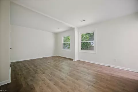 Living - 7416 Davidson St, Norfolk, VA 23513 photo 6 of 6