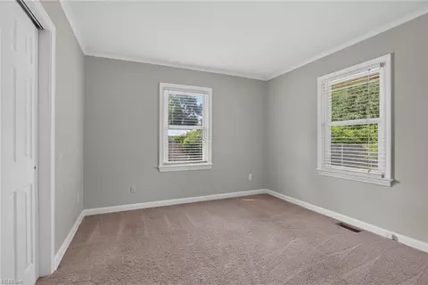 Bedroom - 129 Cynthia Dr, Hampton, VA 23666 photo 3 of 7