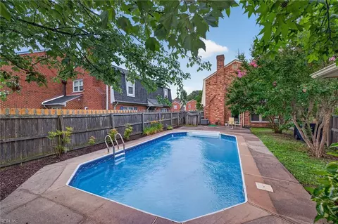 310 Boerum Ct, Virginia Beach, VA 23452