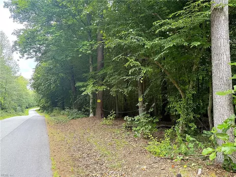 47 Ac Colonial Trl W, Surry County, VA 23881 photo 28