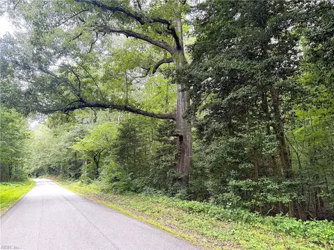 47 Ac Colonial Trl W, Surry County, VA 23881 photo 27