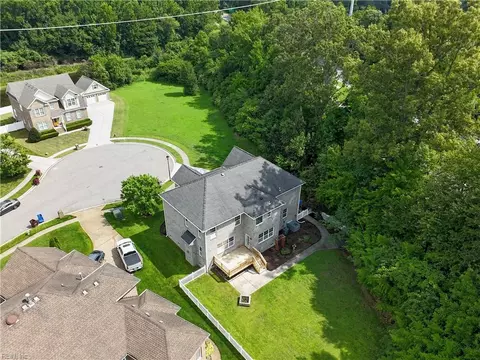 View/Area - 145 Sinclair Ln, Chesapeake, VA 23322 photo 2 of 2