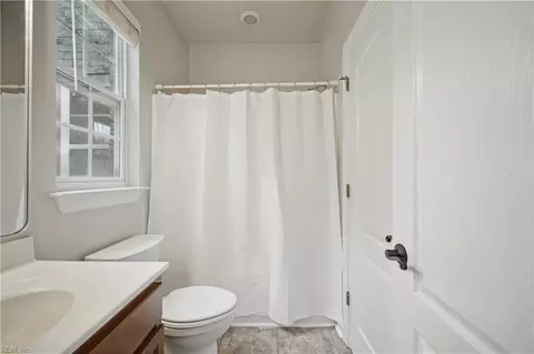 Bath - 145 Sinclair Ln, Chesapeake, VA 23322 photo 1 of 3
