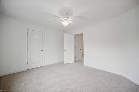 Bedroom - 145 Sinclair Ln, Chesapeake, VA 23322 photo 8 of 10