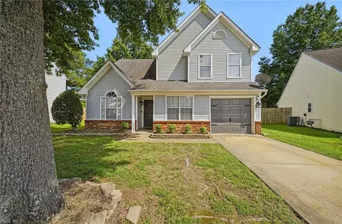 9 Centre Port Cir, Portsmouth, VA 23703
