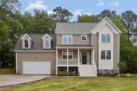 50 Forrest Rd, Poquoson, VA 23662