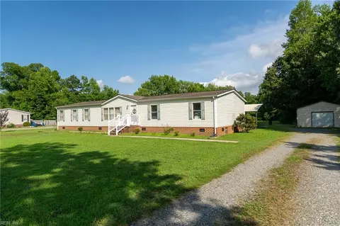 Exterior - 185 Jenkins Neck Rd, Dutton, VA 23050 photo 3 of 5
