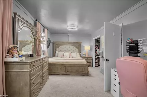 Bedroom - 421 Plummer Dr, Chesapeake, VA 23323 photo 4 of 5