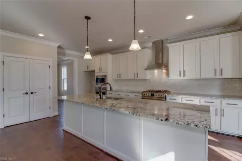 Kitchen - 2217 Nantucket Ave, Chesapeake, VA 23321 photo 3 of 4