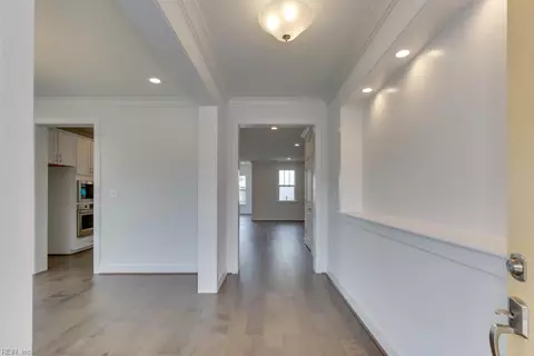 Entry Way - 2217 Nantucket Ave, Chesapeake, VA 23321 photo 1 of 5