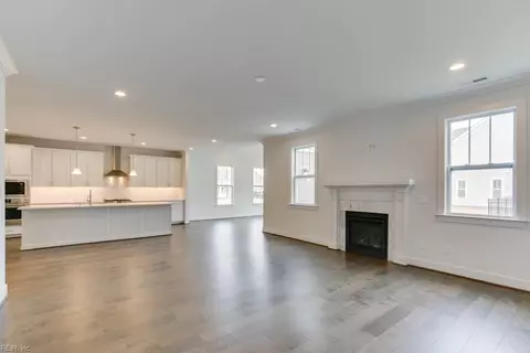 Living - 2217 Nantucket Ave, Chesapeake, VA 23321 photo 5 of 9