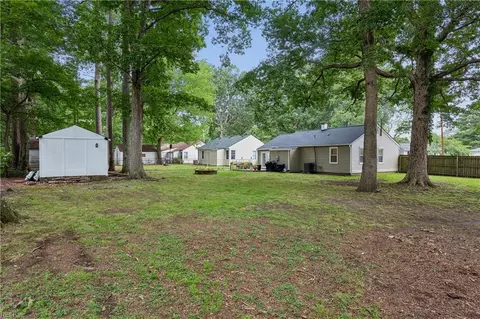 Exterior - 140 Glenwood Rd, Hampton, VA 23669 photo 13 of 13