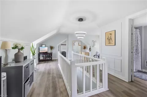 Entry Way - 3818 Wayne Cir, Norfolk, VA 23513 photo 4 of 4