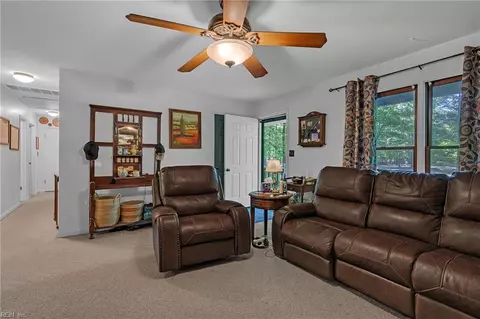 Entry Way - 7015 Seawell Ave, Gloucester, VA 23061 photo 1 of 1