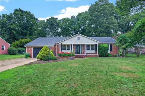 108 Grafton District Rd, Yorktown, VA 23692