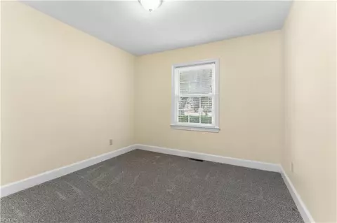 127 Westbrook Dr, Hampton, VA 23666 photo 17
