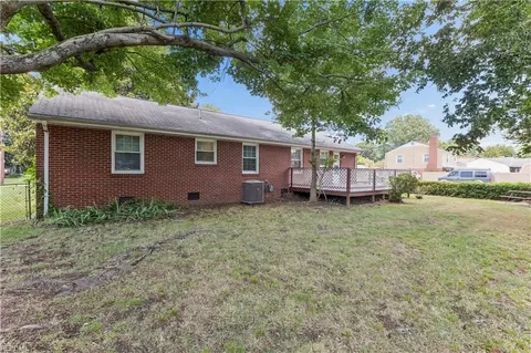 127 Westbrook Dr, Hampton, VA 23666 photo 30