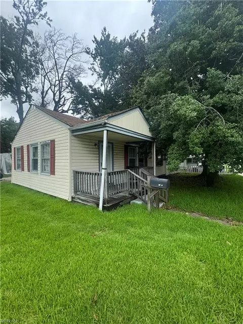 1432 Victory Blvd, Portsmouth, VA 23702