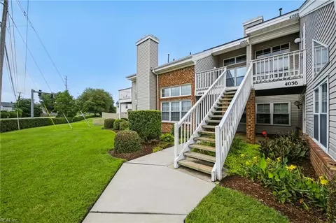 4060 Laurel Green Cir, Virginia Beach, VA 23456