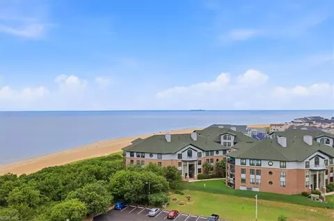 3288 Page Ave #1013, Virginia Beach, VA 23451