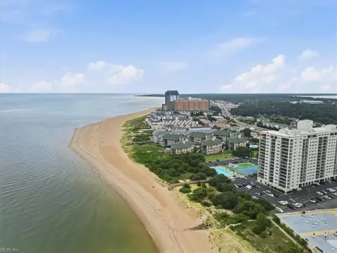 3288 Page Ave #1013, Virginia Beach, VA 23451