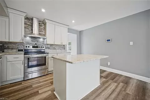 Kitchen - 1317 West Ave, Hampton, VA 23669 photo 1 of 2