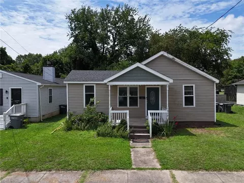 Exterior - 1317 West Ave, Hampton, VA 23669 photo 10 of 10