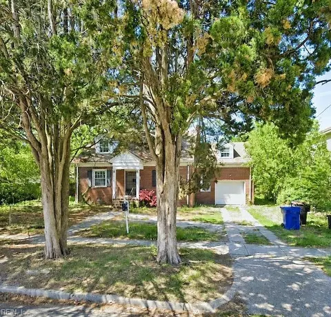2106 Richmond Ave, Portsmouth, VA 23704