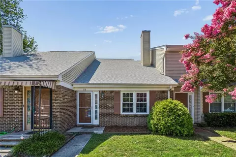 118 Cypress Xing, Yorktown, VA 23692