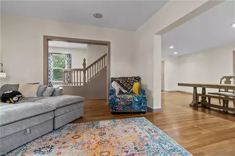 Entry Way - 1006 Butt St, Chesapeake, VA 23324 photo 3 of 5