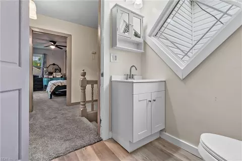 Entry Way - 1006 Butt St, Chesapeake, VA 23324 photo 5 of 5