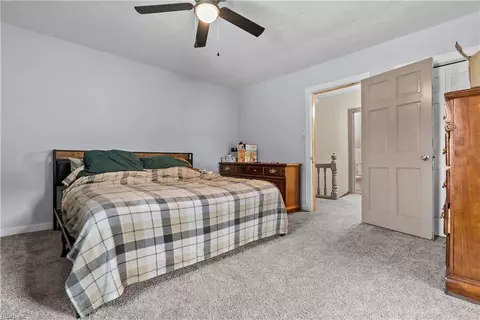 Bedroom - 1006 Butt St, Chesapeake, VA 23324 photo 3 of 8