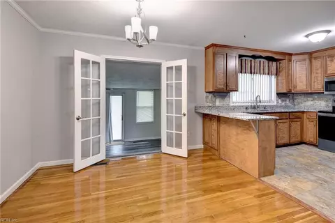 Other - 806 Burton St, Hampton, VA 23666 photo 2 of 9