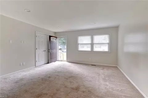 Living - 806 Burton St, Hampton, VA 23666 photo 3 of 8