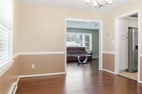 347 Brout Dr, Hampton, VA 23666 photo 9