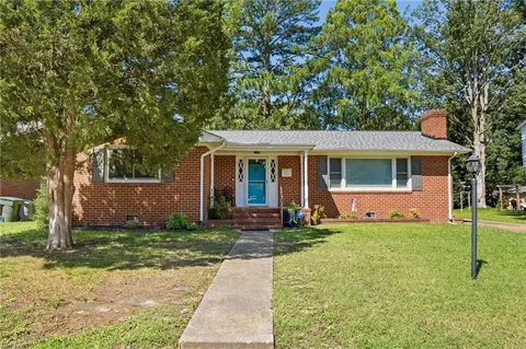 347 Brout Dr, Hampton, VA 23666 photo 1